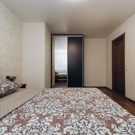 Apart-Smart On Kharkovskaya Near Lavina 1 Floor Apartamento Sumy Exterior foto
